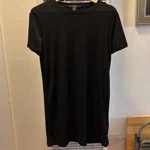 Black tshirt dress,